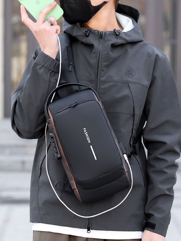 https://fulmo-img-server.com/carryfit/44e8af2a-1e7b-45ba-af65-f552c28be321.jpg