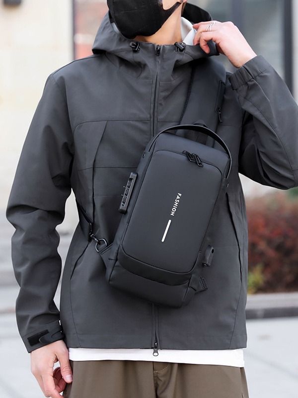 https://fulmo-img-server.com/carryfit/4f5e5ba3-5496-469c-a21d-0605d1580a38.jpg