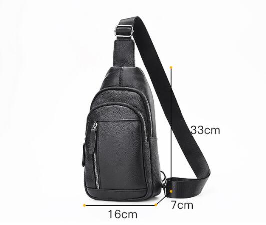 メンズ斜めがけ合成皮革ボディバッグ