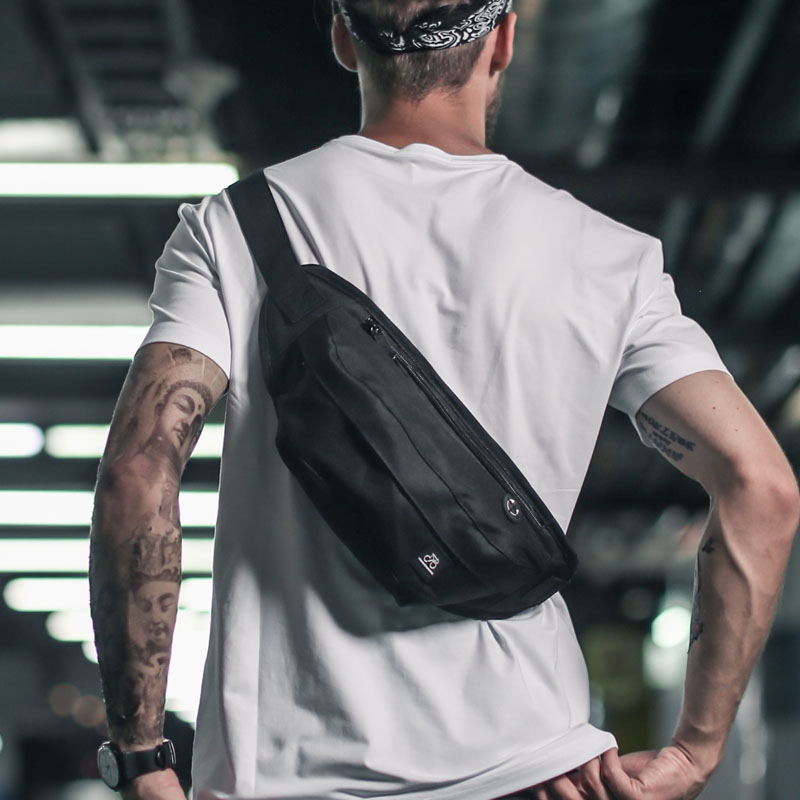 https://fulmo-img-server.com/carryfit/57a17166-0bda-4b80-ac8c-15b06ca32c0c.jpg