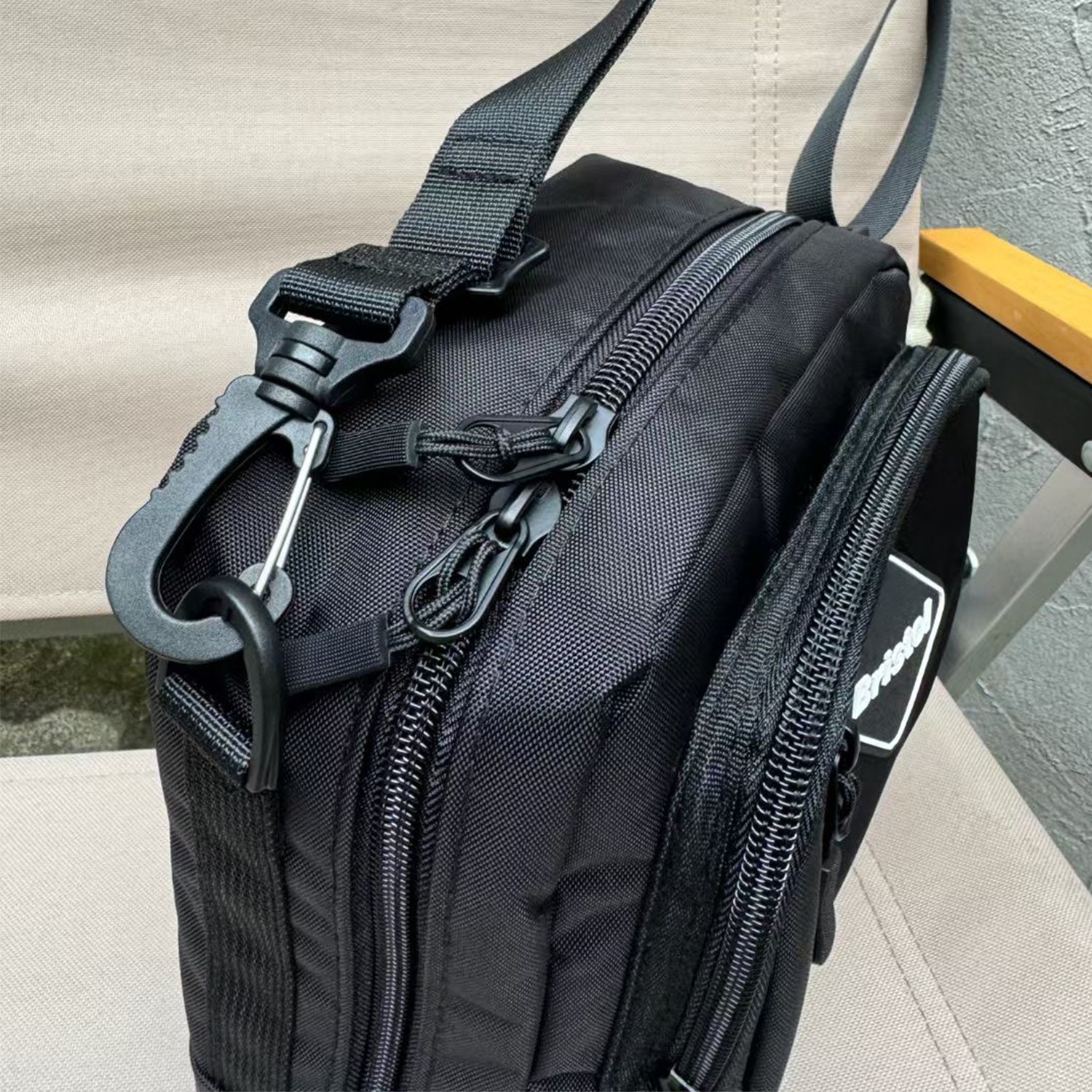 https://fulmo-img-server.com/carryfit/5fd2c3db-9ffb-488e-a0c8-dbcbc0a075a7.jpg