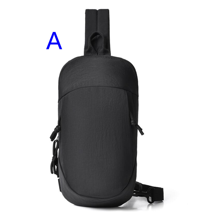 撥水加工斜めがけボディバッグ男女兼用
