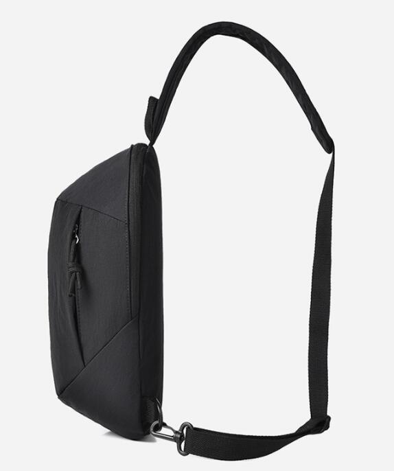 撥水加工斜めがけボディバッグ男女兼用