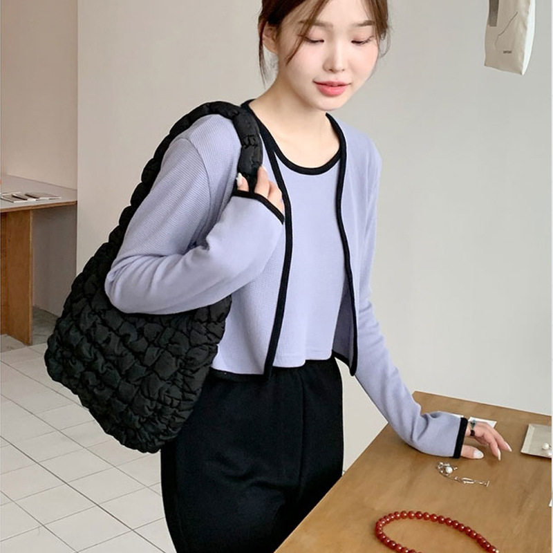 https://fulmo-img-server.com/carryfit/92955a5a-777b-482e-b235-c4a8eafab5e3.jpg