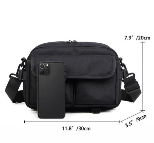 撥水加工斜めがけボディバッグ多収納