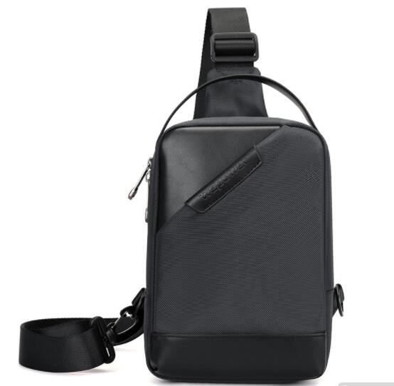 メンズ斜めがけボディバッグ多機能ショルダー