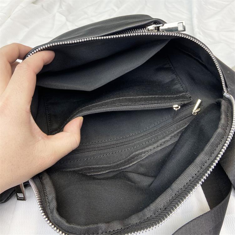 https://fulmo-img-server.com/carryfit/afa8763c-b4a0-4981-b8f6-f99216f80fee.jpg