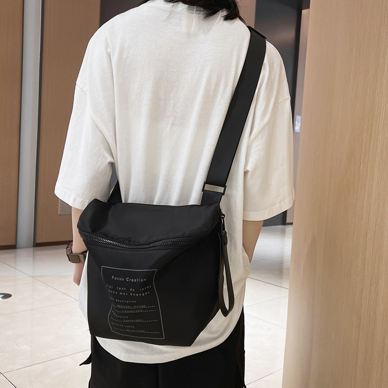 https://fulmo-img-server.com/carryfit/b5b86112-6a73-47b2-b6c6-15bdabb73c85.jpg