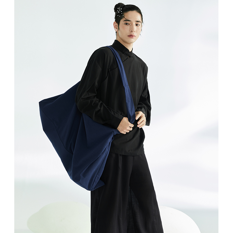 https://fulmo-img-server.com/carryfit/c1b1deb4-ab48-49ff-8f03-7c39ab2e7430.jpg