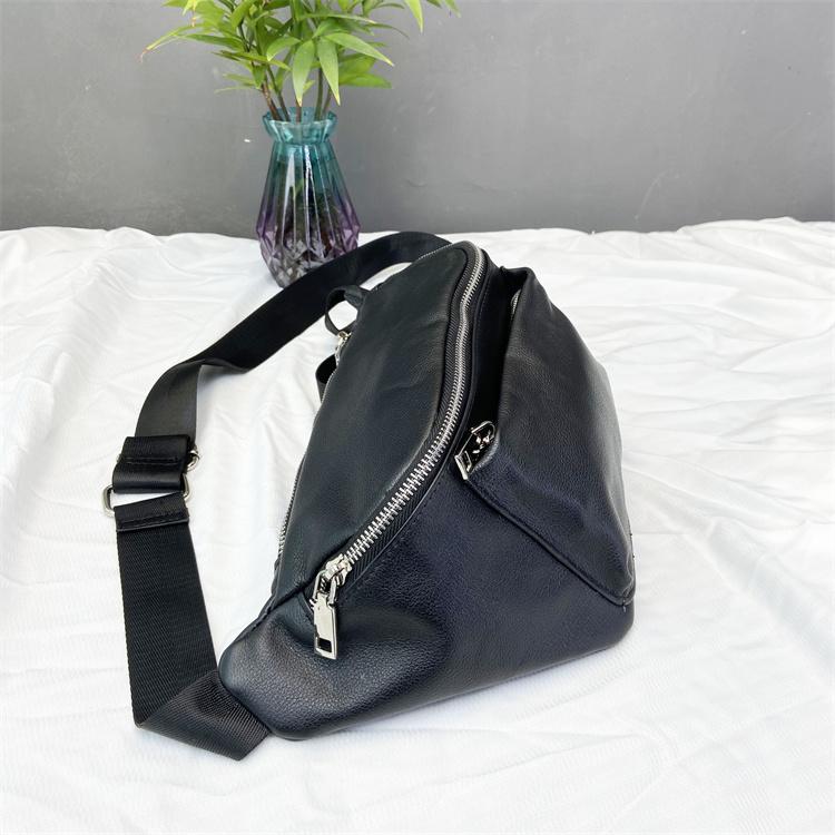 https://fulmo-img-server.com/carryfit/c44b35af-cb7e-4e5a-bcb8-d3cdfa6867f2.jpg