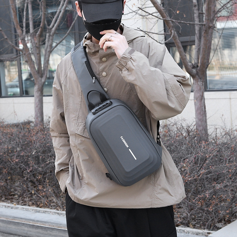 https://fulmo-img-server.com/carryfit/e02d1cae-7a0f-49c6-82b6-95591a78bfcf.jpg