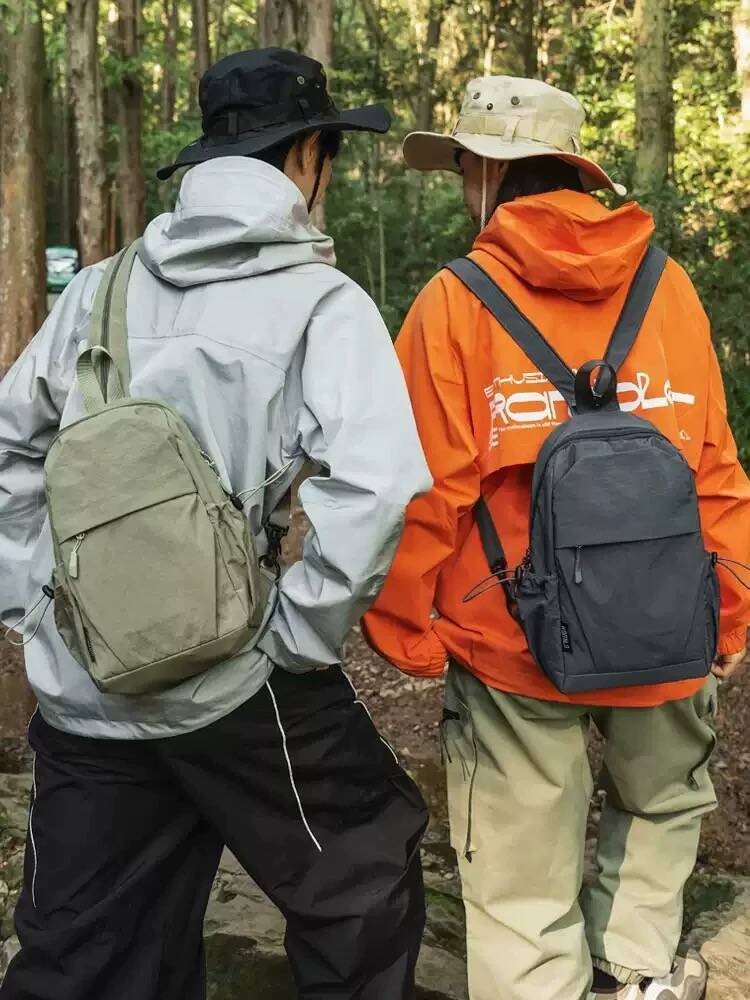 ボディバッグ アウトドア探検コンパクトボディバッグ