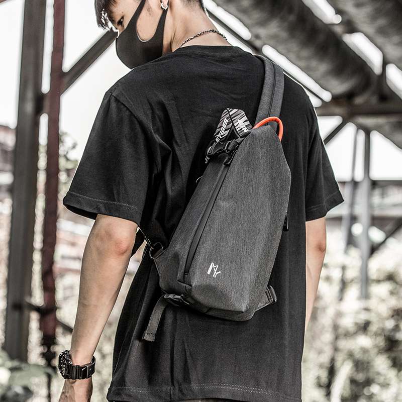 https://fulmo-img-server.com/carryhit/c1e57fbffd414f49b4d1d65bc04b393f.jepg
