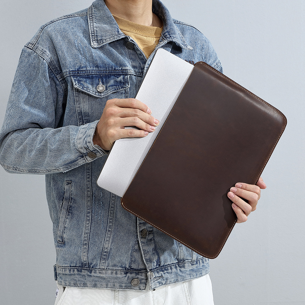 パソコンケース 本革仕立てのシンプルスリーブケース