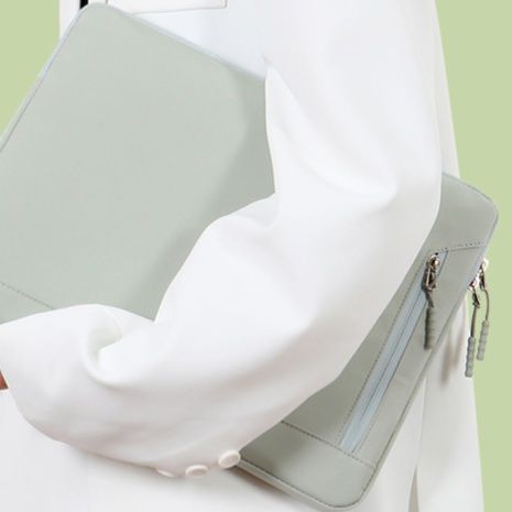 パソコンケース 多機能ポケット付きふわふわパソコンケース