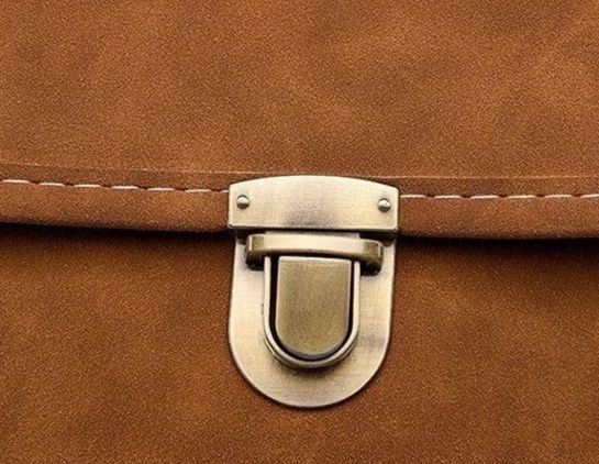 パソコンケース 上質レザー調リュック型パソコンケース