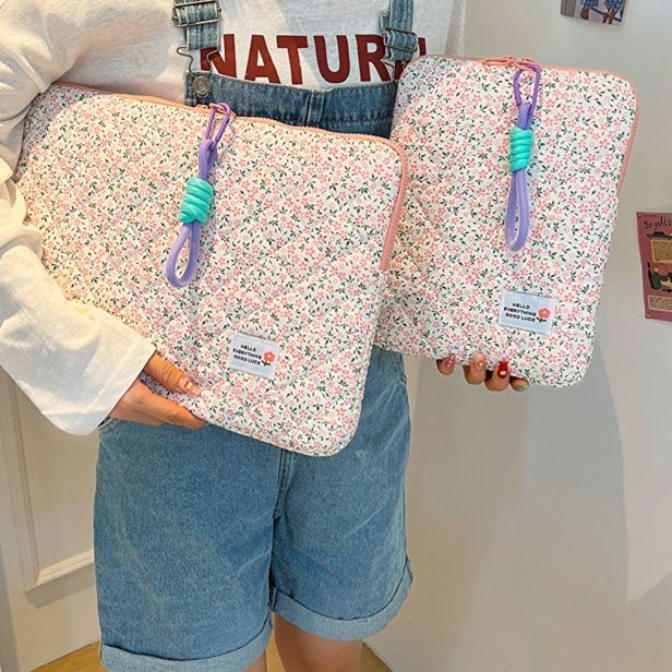 パソコンケース 小花柄キルティングパソコンケース