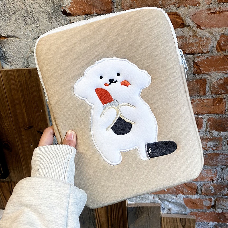 パソコンケース もふもふ白犬のお寿司大好きパソコンケース