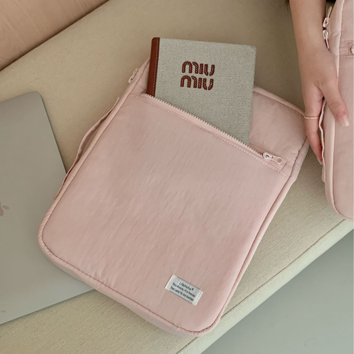 パソコンケース ふんわりキルティング多機能パソコンケース