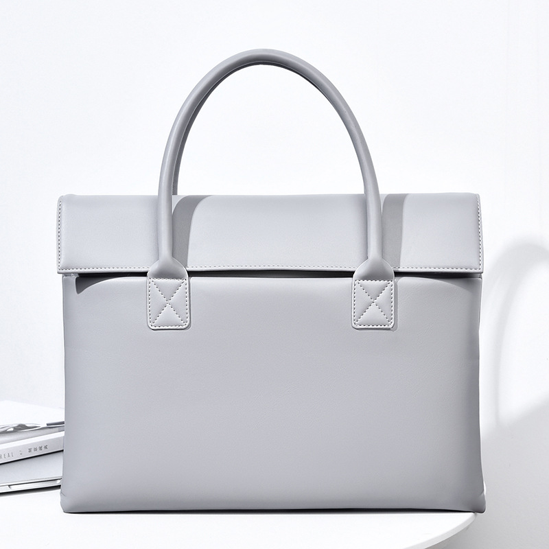 パソコンケース 上品ハンドル付きフラップ式パソコンケース