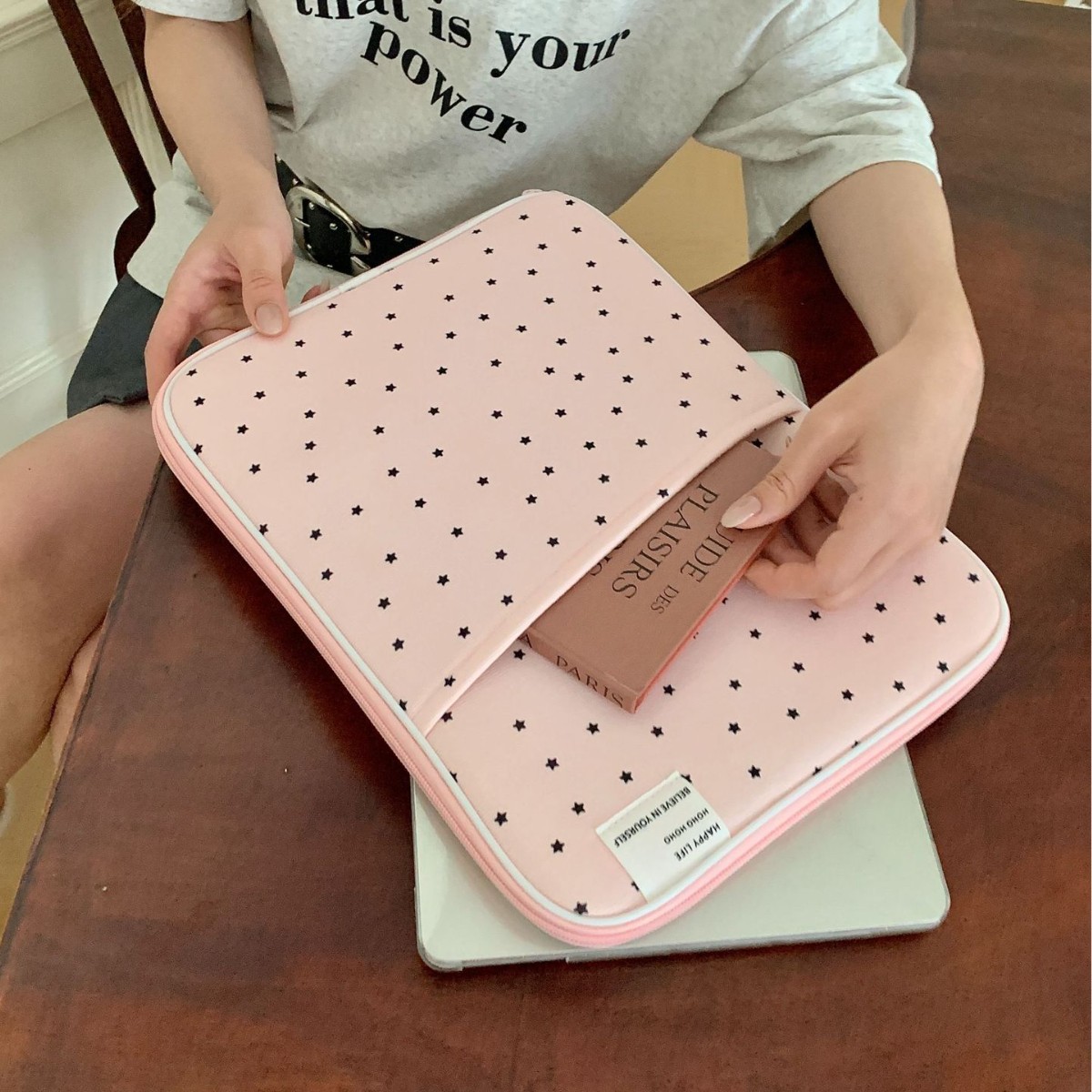 パソコンケース 星柄刺繍の可愛いパソコン収納ケース