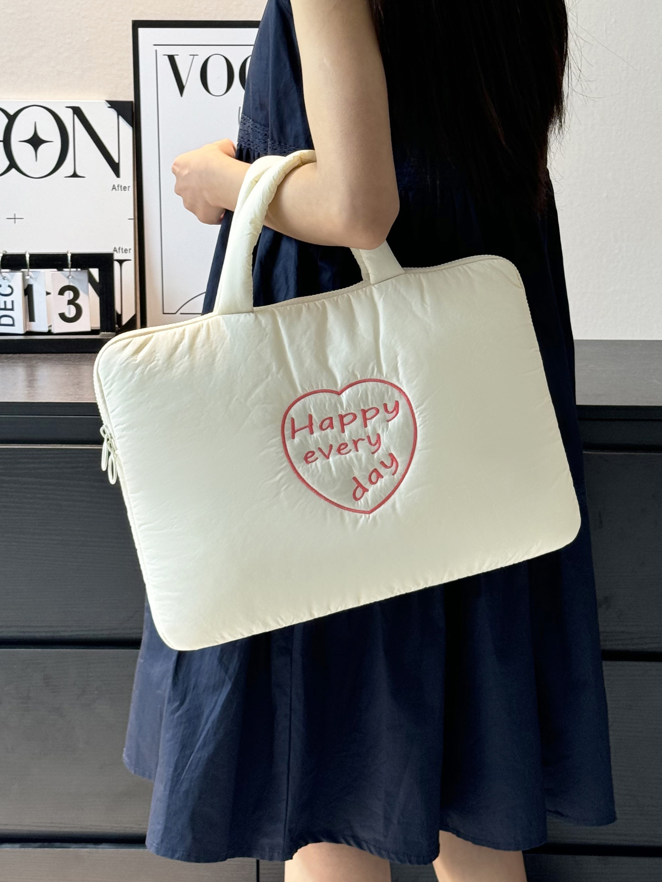 パソコンケース 毎日幸せハート刺繍キルティングパソコンケース