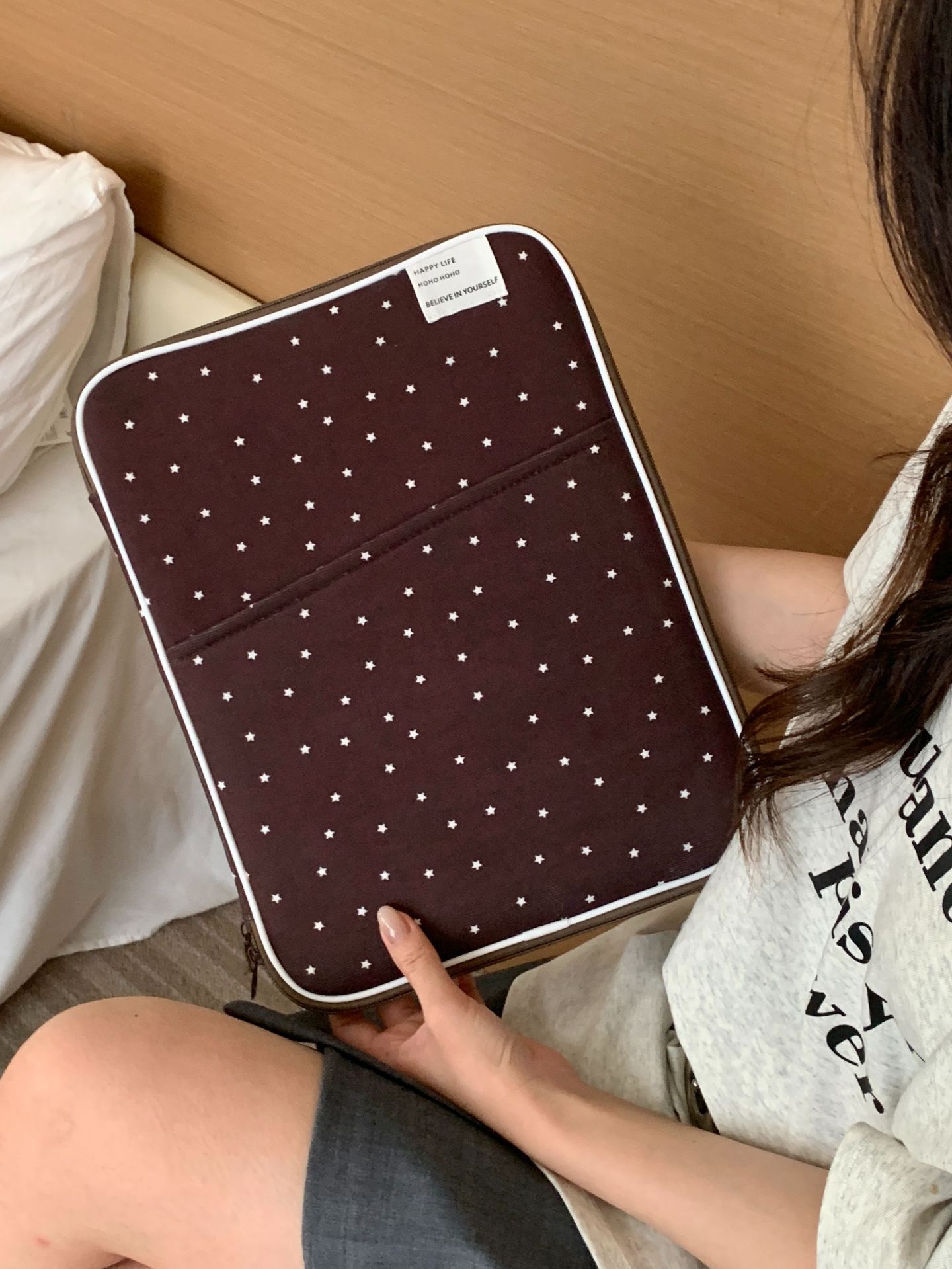 パソコンケース 星柄刺繍の可愛いパソコン収納ケース