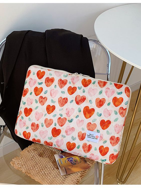 パソコンケース 水彩風ハート柄キルティングパソコンケース