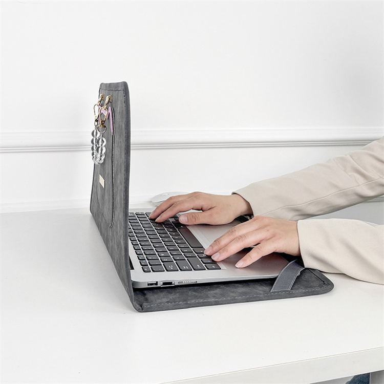 https://fulmo-img-server.com/casecraft/75a7290e-4fa8-4510-b08a-39f628bc6b08.jpg