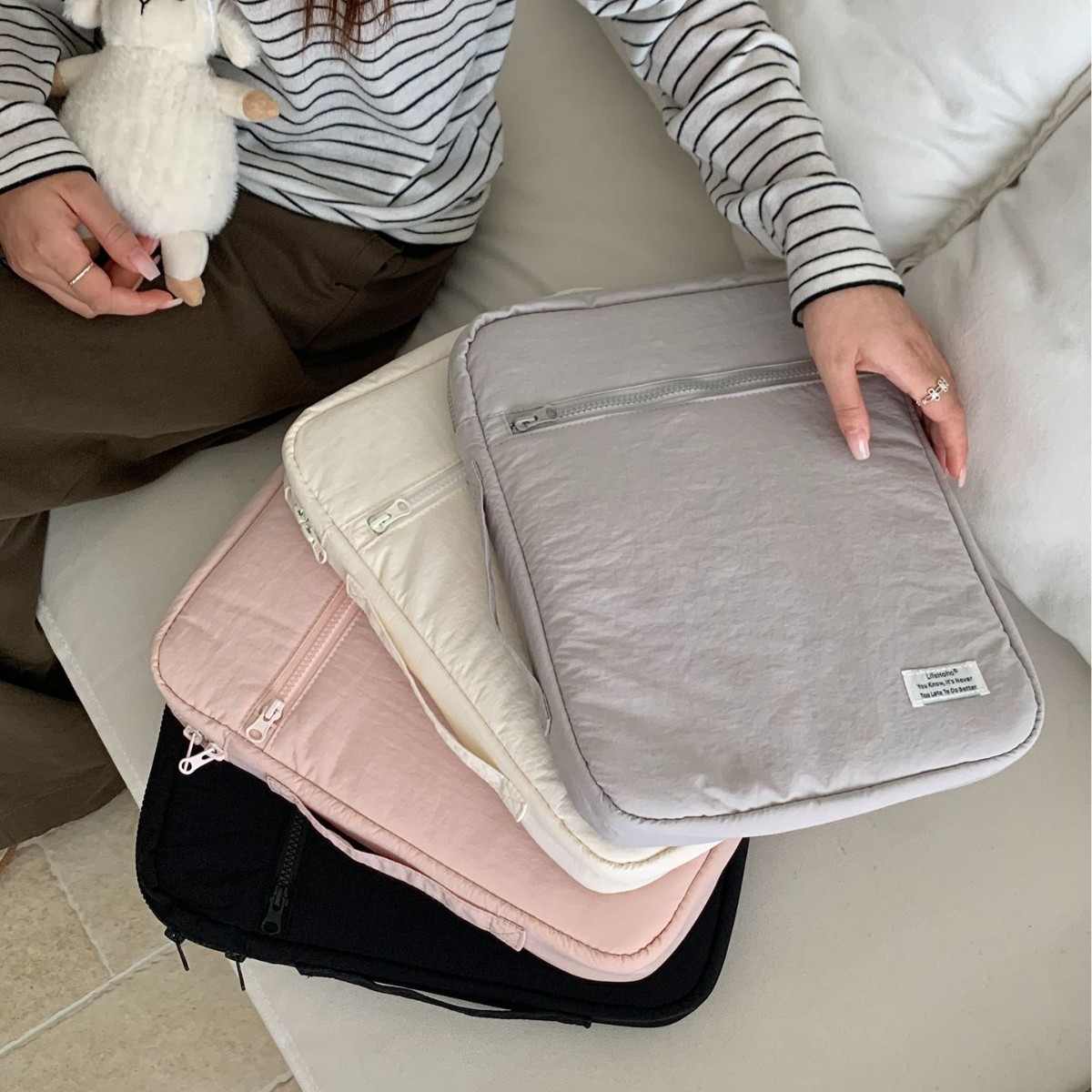 パソコンケース ふんわりキルティング多機能パソコンケース