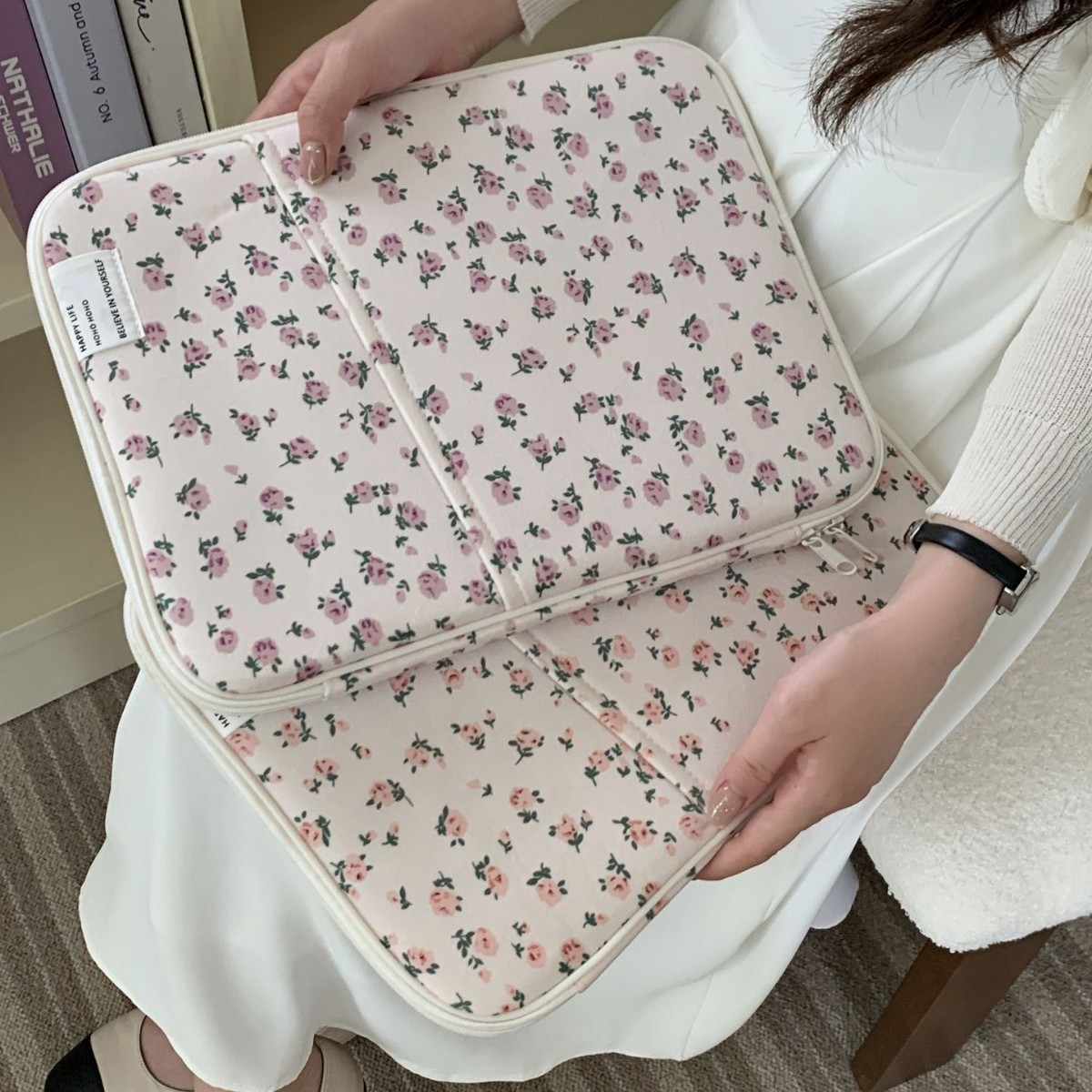 パソコンケース 小花柄散りばめデザインパソコン収納ケース