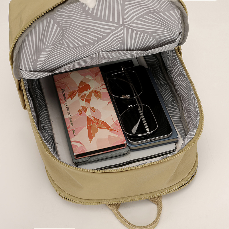 パソコンケース 多機能ポケット付き撥水加工リュック型パソコン収納鞄