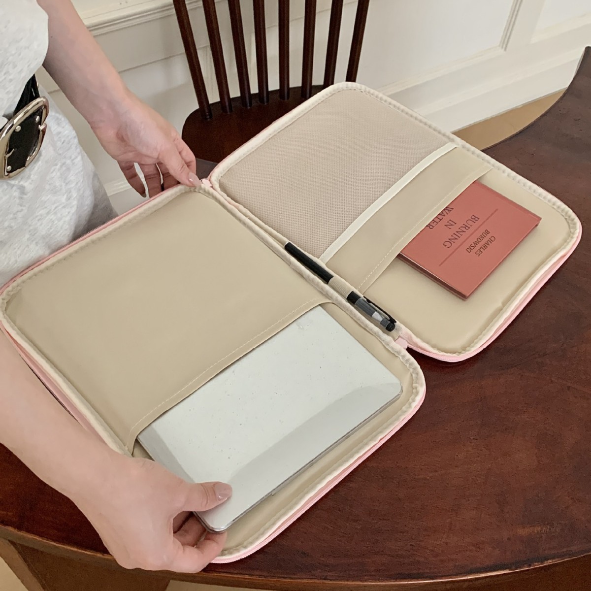 パソコンケース 星柄刺繍の可愛いパソコン収納ケース