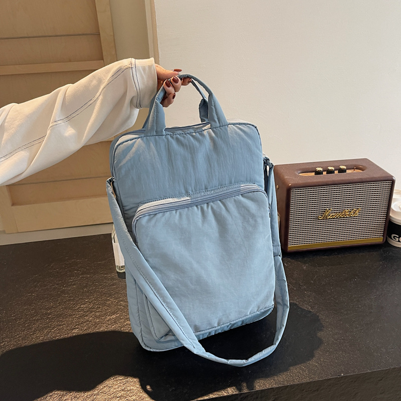 パソコンケース 軽量キルティング縦型二通り持ちパソコンケース