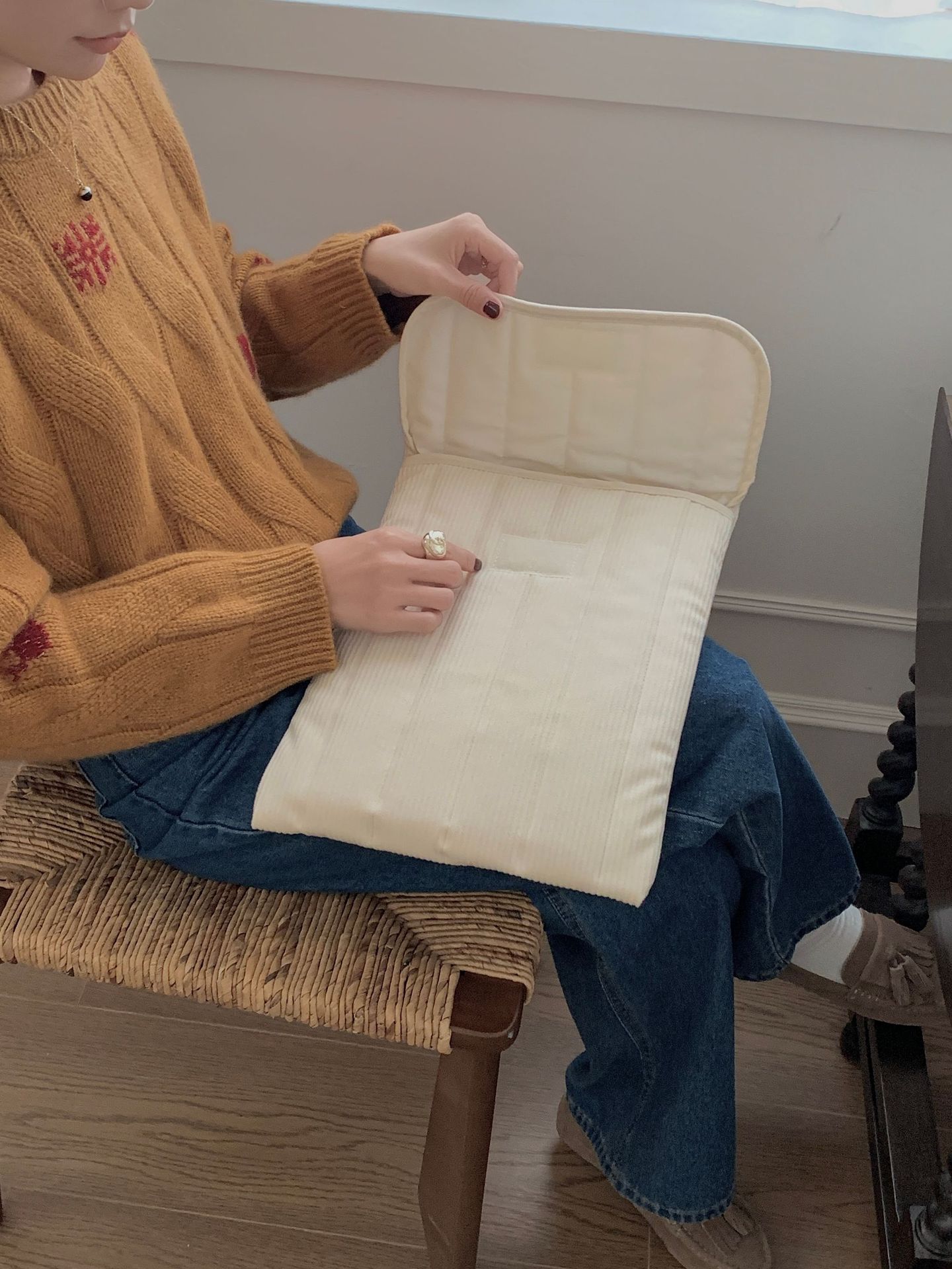 パソコンケース コーデュロイ生地の柔らか封筒型パソコンケース