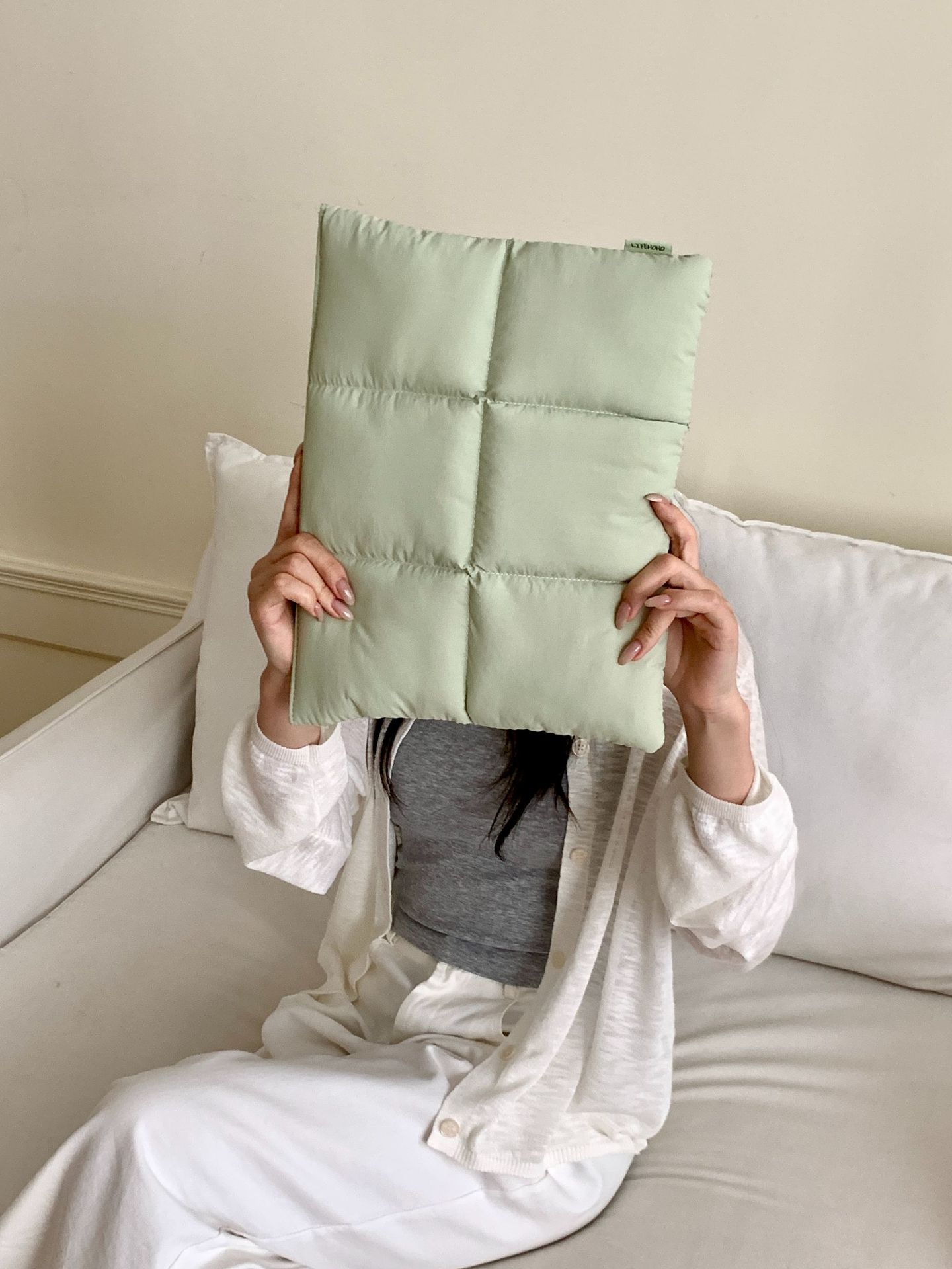 パソコンケース キルティング風クッション型パソコンケース