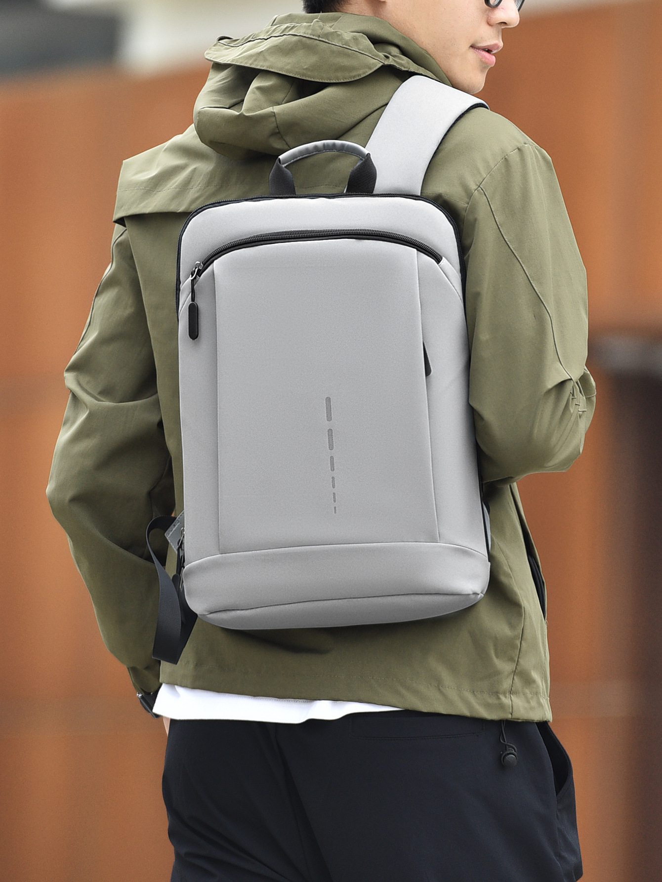 パソコンケース 多機能背負い型パソコン収納鞄ビジネス通勤用