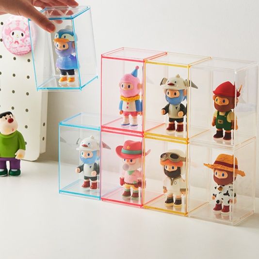 フィギュアケース 積み重ね可能な透明ミニケース