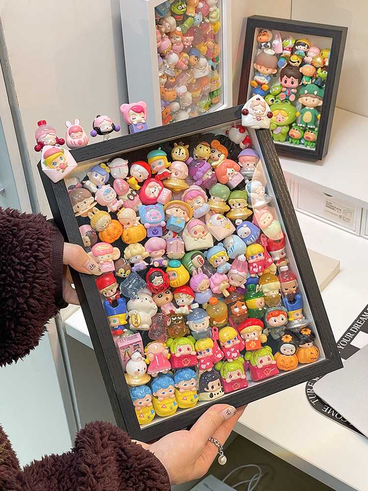 フィギュアケース 小型 思い出たっぷり ミニフィギュア飾りケース