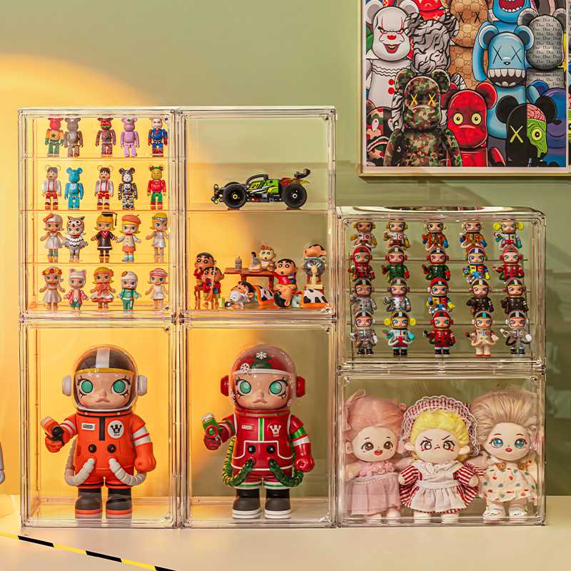 フィギュアケース 積み重ね自在の透明コレクションケース