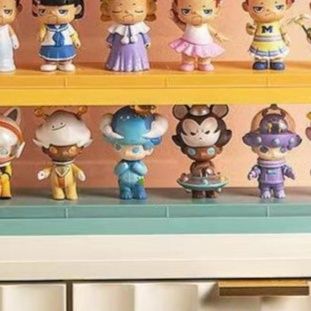 フィギュアケース 小型 透明アクリル三段式卓上収納展示ボックス