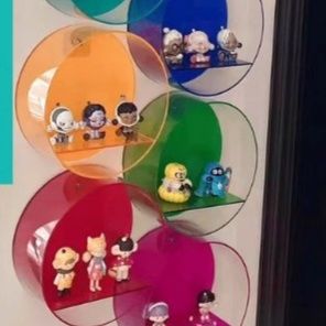 フィギュアケース 壁掛け円形透明　小型