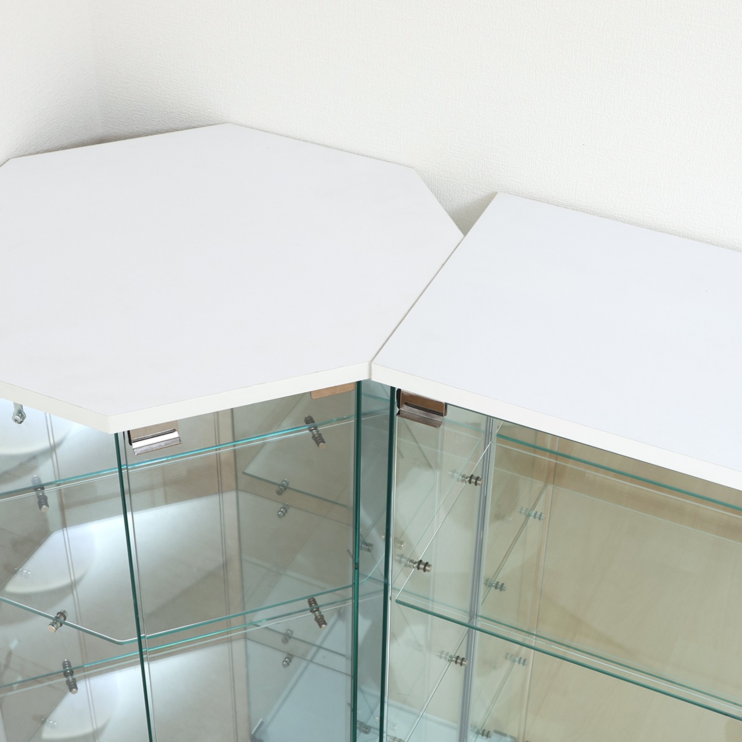 フィギュアケース 大型 ガラス製コーナー型コレクションケース白