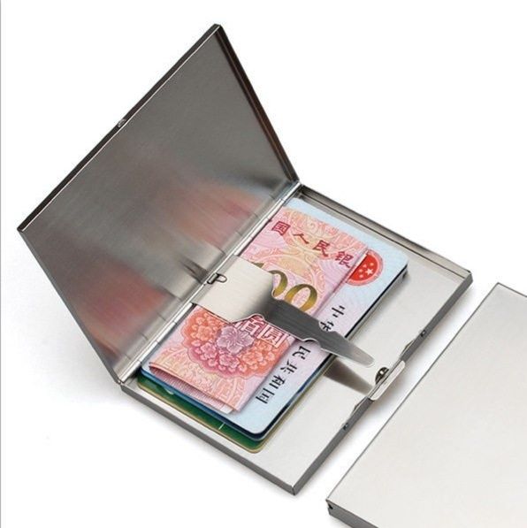 マネークリップ 金属製二つ折りマネークリップ付きカードケース