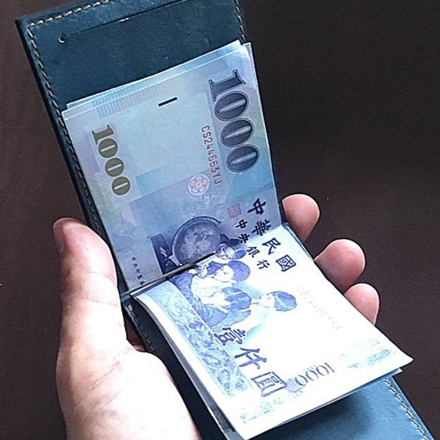 マネークリップ 本革小銭入れ付きマネークリップ財布