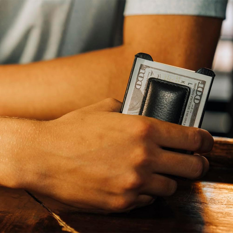 https://fulmo-img-server.com/cashgrip/1e9bb477-1199-4834-bfe3-2eebc8042271.jpg