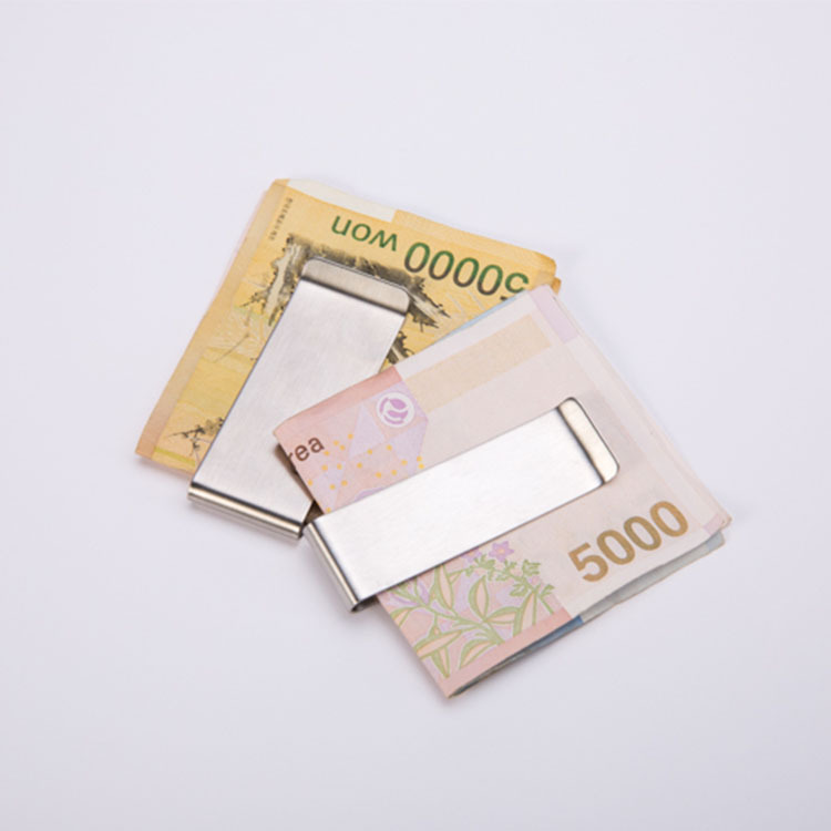 https://fulmo-img-server.com/cashgrip/2702926a-cadf-4d89-81be-cdb2f255c65f.jpg