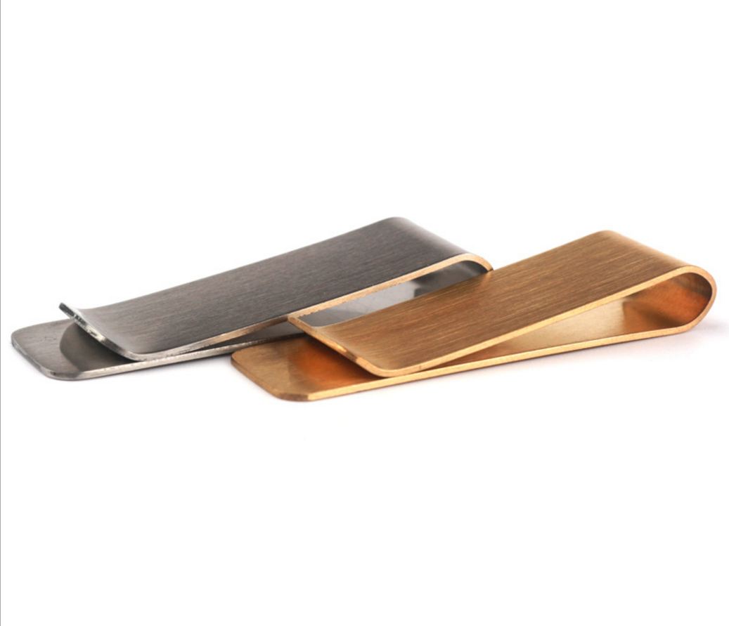 マネークリップ 上品な艶消し仕上げ薄型札挟み