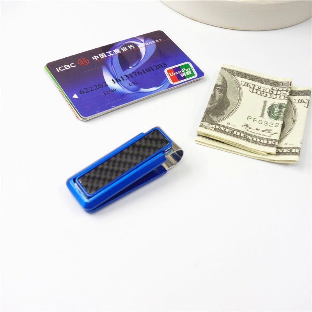 https://fulmo-img-server.com/cashgrip/8995dfb5-bffb-487e-b66a-9a845b4185e3.jpg