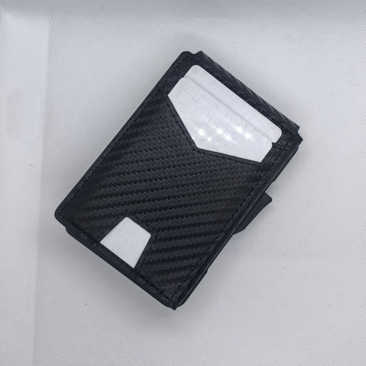 https://fulmo-img-server.com/cashgrip/914109a8-7790-483d-aacd-5f7df430e672.jpg